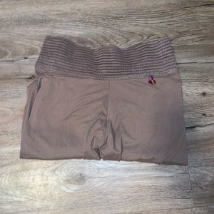 Cute Booty Lounge Leggings (Basic Booty)